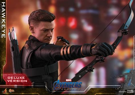 Hot Toys Reveals Their Awesome Hawkeye Ronin Action Figure For AVENGERS
