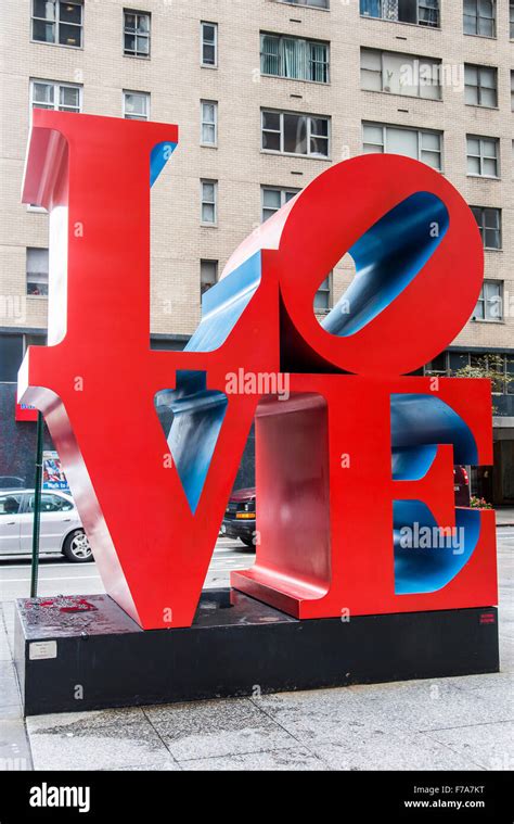 Love sculpture, Manhattan, New York, USA Stock Photo - Alamy