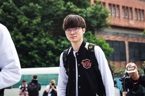 Faker The League Of Legends Goat 7 Fast Facts Esports Esportsgg