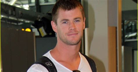 GAY MANS PLEASURE CHRIS HEMSWORTH 55 Pics