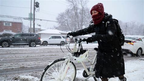 More Than 90 Dead After Fierce Us Winter Storms Bbc News