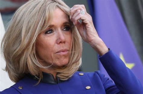 Brigitte Macron Elle Va Aller L H Pital Pour Se Faire Op Rer S