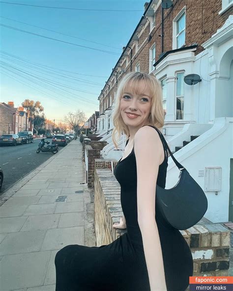 Amybeth Mcnulty Aka Amybethmcnulty Nude Leaks Onlyfans Photo Faponic