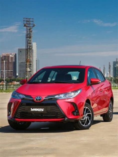 Novo Modelo Toyota Yaris Pcd Giro Dos Motores