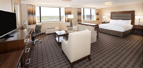 Hilton Arlington National Landing Rooms: Pictures & Reviews - Tripadvisor