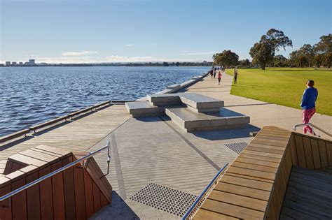 Urbis | South Perth Foreshore Strategy & Management Plan