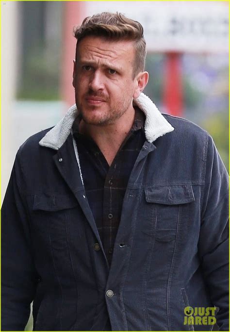 Jason Segel Runs Into Knocked Up Co Star Charlyne Yi In Los Feliz