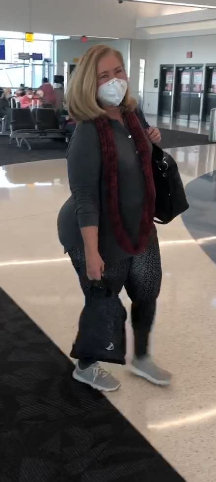 Absolutely Massive Fat Ass Mature Blonde Milf Spandex Leggings