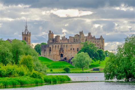 Loch Linlithgow Photos Stock Photos, Pictures & Royalty-Free Images ...