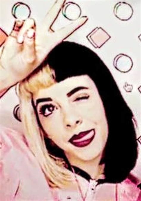 Melanie Martinez Wiki CryBabies BR Amino