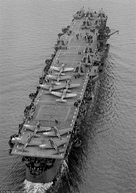 USS Independence aircraft carrier 'amazingly intact' under the Pacific | Daily Mail Online