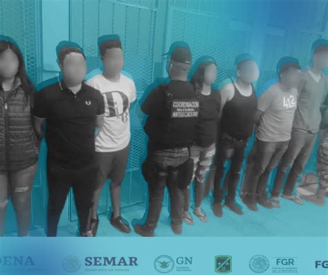 Detienen A 7 Personas Aseguran Decenas De Armas Y Droga En Colima Y