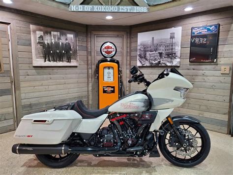 Harley Davidson Fltrxstse Cvo Road Glide St Harley Davidson