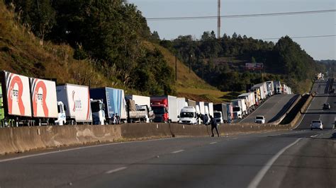 El Gobierno De Michel Temer Anunció Concesiones Pero Los Camioneros