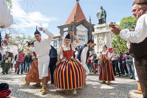 Portugal Tradicional Conhe A As Festas Mais T Picas Do Pa S