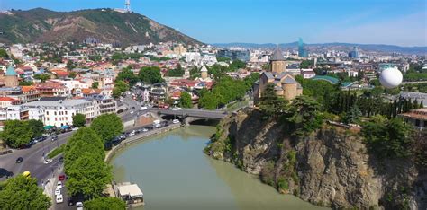 Renting of premium cars and helicopters in Georgia