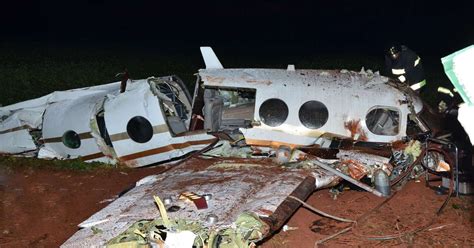 Avião Cai No Interior De Sp E Deixa 5 Mortos