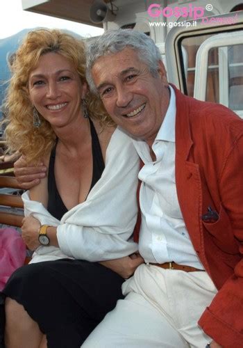 Buon Compleanno Vivere Foto E Gossip By Gossip News