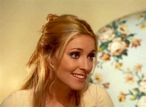 Love Is Something You Feel Sharon Tate Pinta Carita Fotos De Famosos