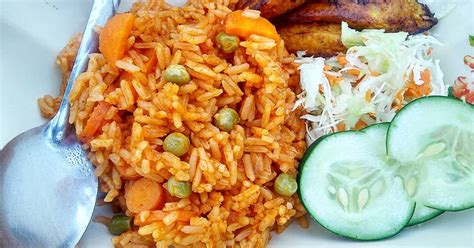 Vegetable Jollof Rice Recipe By Khayrat S Kitchenand Cakes Cookpad