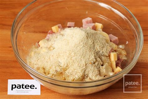 Мясной хлебец с сыром, ветчиной и вялеными томатами - рецепт с ...