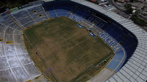 El Salvador police arrest soccer club officials after stadium stampede ...