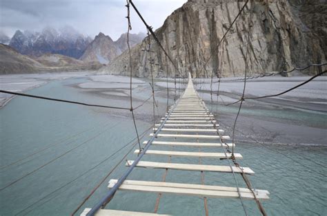 The Most Dangerous Bridges In The World Rope Bridge Sky Bridge