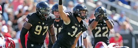 College Football Week 12 Odds Picks And Predictions Uconn Vs Army