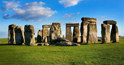 London: Stonehenge Half-Day Morning or Afternoon Tour | GetYourGuide