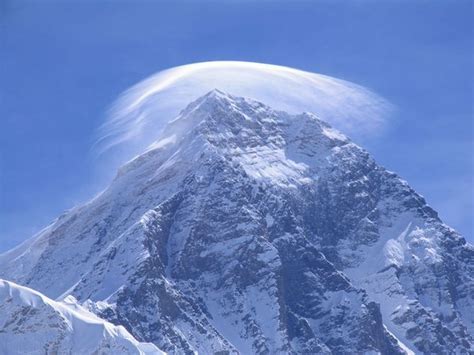 Mount Everest Photograph By Craig Kassover My Shot A Lenticular Cloud