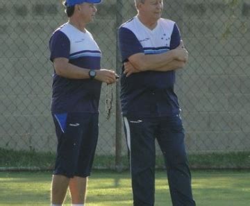 Descobridor De Lucas Fran A Raul Elogia Novo Titular Do Gol Do Cruzeiro