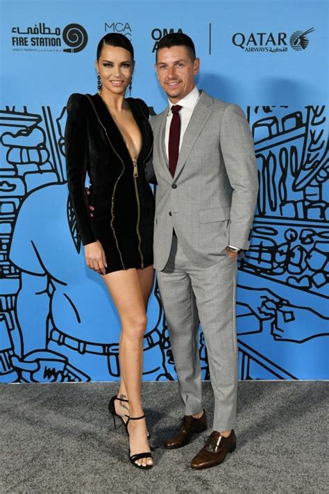 Adriana Lima Showed Tits In Deep Cleavage Photos The Fappening