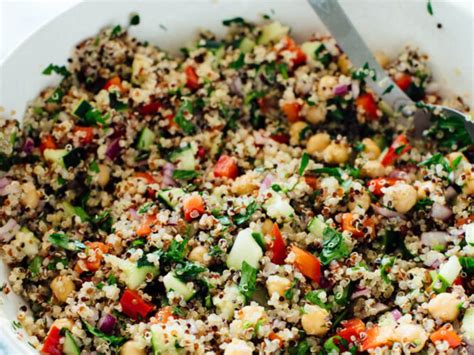 9 Mediterranean Diet Vegetarian Recipes We Love Right Now