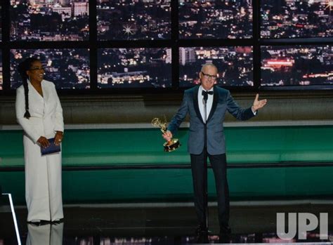 Photo Michael Keaton Wins Award At The 74th Primetime Emmys In Los Angeles Lap20220912001