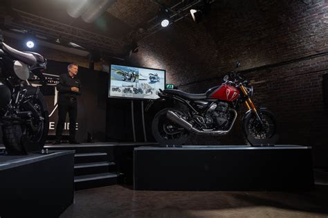 Bajaj Triumph Speed 400 Scrambler 400X India Launch On July 5