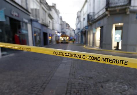 Une Femme Morte Poignard E Retrouv E Chez Elle Pr S De Paris