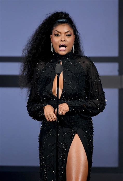 ¿Por qué los famosos bloquean a sus fans en redes sociales?