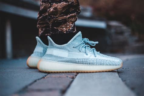 Yeezy 350 Blue Tint Real vs Fake – LegitGrails