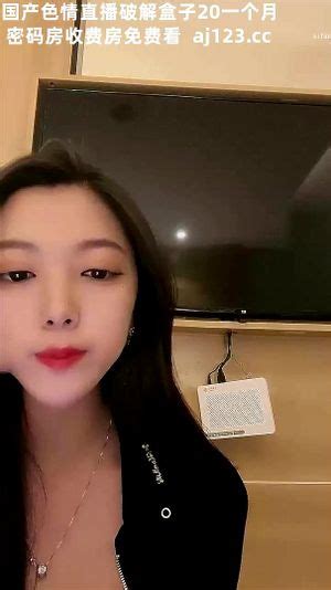 Watch 身材超级哇塞的极品模特白丝高跟无毛白虎很是性感诱人 中国 直播 Asian Porn SpankBang