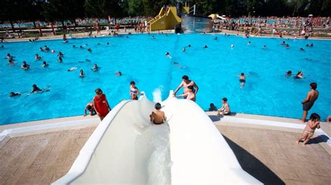 La piscina olímpica de Gamarra no abrirá en todo el verano