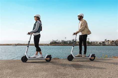 Bird announces its third-generation electric scooter with automatic ...