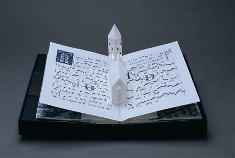 The Surprising History of Pop-Up Books | DailyArt Magazine