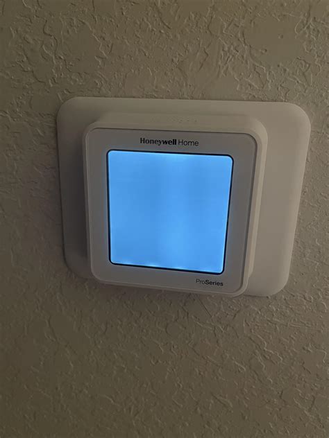 Does Anybody Know Why This Would Be Happening R Thermostats