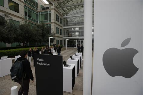 Apple Utili E Fatturato Oltre Le Attese Ma Stime Vendite Caute E