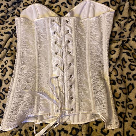 Market Women S White Corset Depop