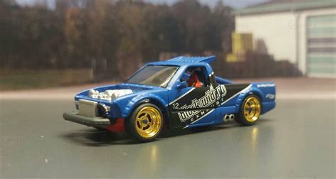 Hot Wheels Limited Grip Modellauto Umbau 1 64 In Blau Von Mitglied Fred