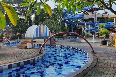 Kolam Renang Puri Beta Wisata Air Di Perumahan Elit Ciledug