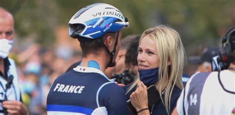 Marion Rousse L Agacement De Julian Alaphilippe