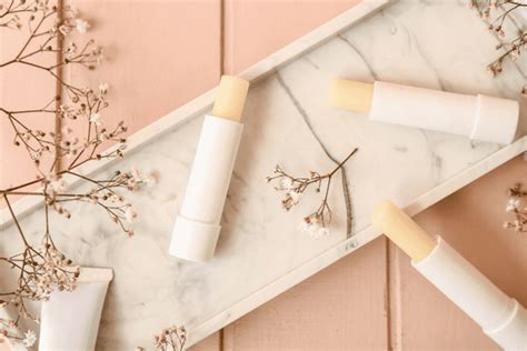 6 Moisturizing Vegan Lip Balms That Are Also Non Toxic