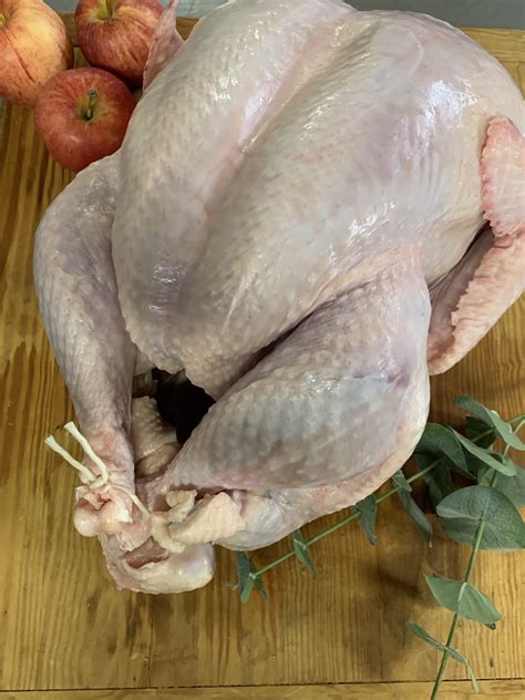 Fresh Whole Turkey – 28-30lbs | Bob's Turkey